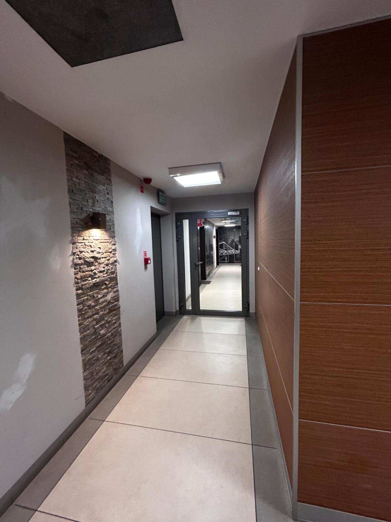 Apartament Podwale Odra Tower Rynek 15 Floor Вроцлав Екстер'єр фото